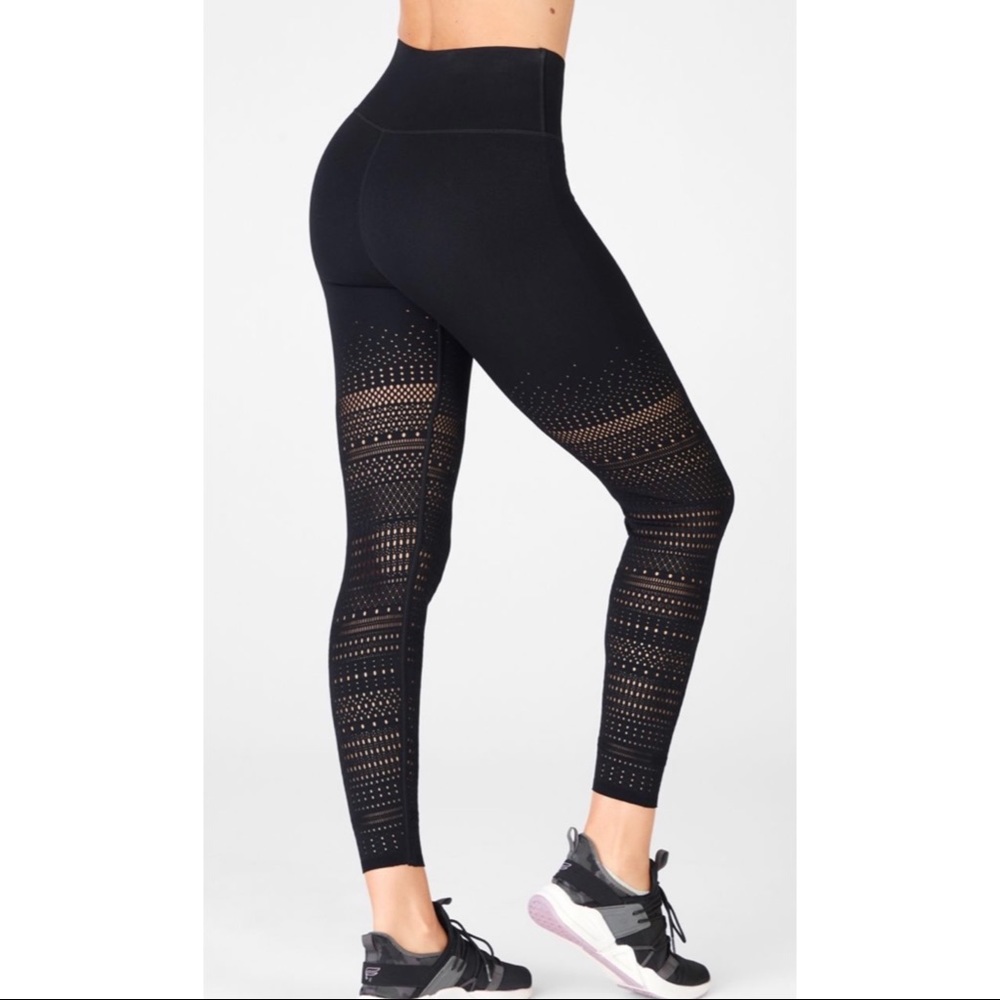 FABLETICS  HIGH-WAISTED SCULPTKNIT LEGGINGS Size S